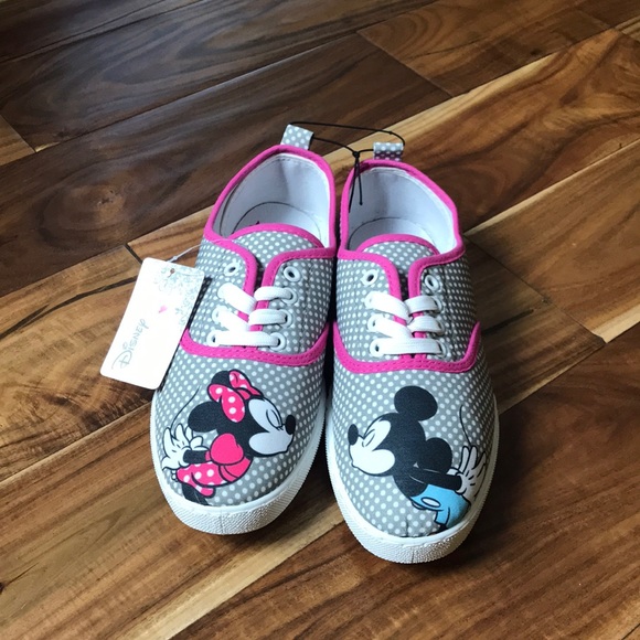 Disney Shoes - Disney Genuine Mickey Mouse Sneaker Shoes Sz 8 NWT